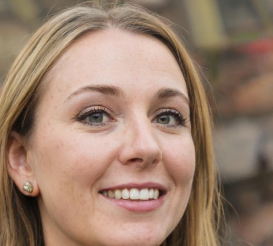 María González, Especialista en Inversiones